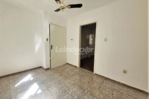Apartamento para alugar com 32m², 1 dormitório no bairro Jardim Itu Sabará em Porto Alegre - Foto 2