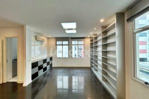 Sala para alugar com 81m², 2 vagas no bairro Menino Deus em Porto Alegre - Foto 4
