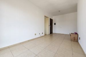 Apartamento para alugar com 60m², 2 dormitórios no bairro Menino Deus em Porto Alegre - Foto 2