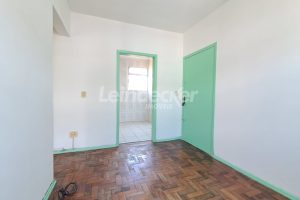 Apartamento para alugar com 49m², 2 dormitórios no bairro Camaqua em Porto Alegre - Foto 3