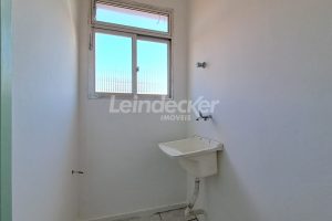 Apartamento para alugar com 49m², 2 dormitórios no bairro Camaqua em Porto Alegre - Foto 7