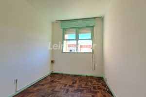Apartamento para alugar com 49m², 2 dormitórios no bairro Camaqua em Porto Alegre - Foto 11