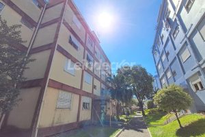 Apartamento para alugar com 49m², 2 dormitórios no bairro Camaqua em Porto Alegre - Foto 14