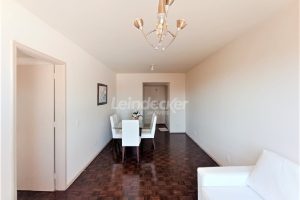 Apartamento para alugar com 78m², 2 dormitórios, 1 vaga no bairro Menino Deus em Porto Alegre - Foto 3