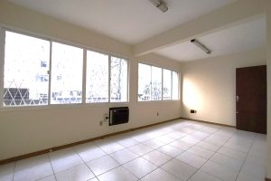 Sala para alugar com 32m² no bairro Independência em Porto Alegre - Foto 4