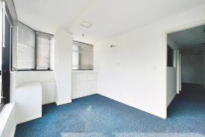 Sala para alugar com 56m², 1 vaga no bairro Três Figueiras em Porto Alegre - Foto 3