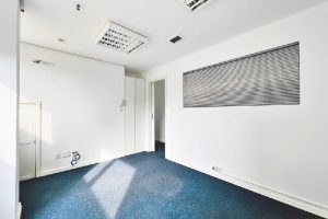 Sala para alugar com 56m², 1 vaga no bairro Três Figueiras em Porto Alegre - Foto 8