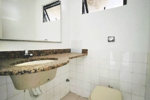 Sala para alugar com 56m², 1 vaga no bairro Três Figueiras em Porto Alegre - Foto 9