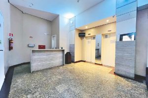 Sala para alugar com 56m², 1 vaga no bairro Três Figueiras em Porto Alegre - Foto 12