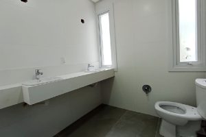 Casa em Condomínio para alugar com 334m², 3 dormitórios, 3 vagas no bairro Pedra Redonda em Porto Alegre - Foto 11