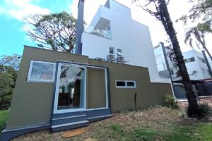 Casa em Condomínio para alugar com 334m², 3 dormitórios, 3 vagas no bairro Pedra Redonda em Porto Alegre - Foto 34