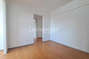 Apartamento para alugar com 50m², 1 dormitório no bairro Centro em Porto Alegre - Foto 1