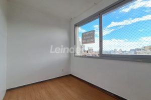 Apartamento para alugar com 50m², 1 dormitório no bairro Centro em Porto Alegre - Foto 3