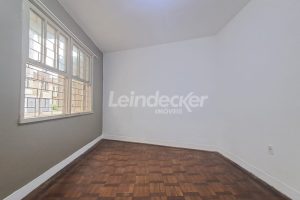 Apartamento para alugar com 81m², 2 dormitórios no bairro Santa Cecilia em Porto Alegre - Foto 12