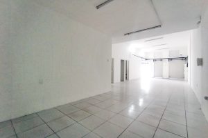 Loja para alugar com 80m² no bairro Floresta em Porto Alegre - Foto 3