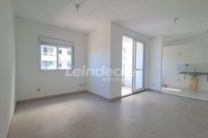 Apartamento para alugar com 64m², 2 dormitórios, 1 vaga no bairro Humaitá em Porto Alegre - Foto 3
