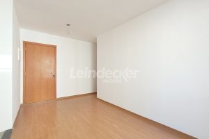 Apartamento para alugar com 53m², 2 dormitórios, 2 vagas no bairro Jardim Carvalho em Porto Alegre - Foto 2