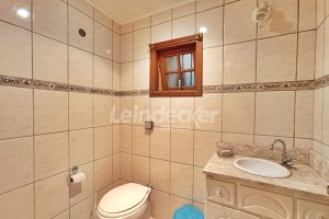 Casa Comercial para alugar com 360m², 5 vagas no bairro Petrópolis em Porto Alegre - Foto 27