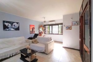 Casa Comercial para alugar com 189m², 4 dormitórios, 3 vagas no bairro Ipanema em Porto Alegre - Foto 3