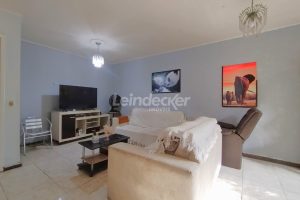 Casa Comercial para alugar com 189m², 4 dormitórios, 3 vagas no bairro Ipanema em Porto Alegre - Foto 4