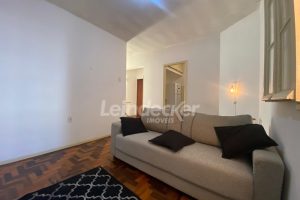 Apartamento para alugar com 50m², 2 dormitórios no bairro Centro em Porto Alegre - Foto 7