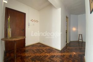Apartamento para alugar com 50m², 2 dormitórios no bairro Centro em Porto Alegre - Foto 8