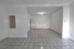 Conjunto para alugar com 205m² no bairro Floresta em Porto Alegre - Foto 4