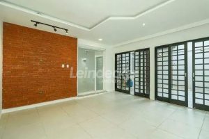 Apartamento para alugar com 65m², 1 dormitório no bairro Jardim do Salso em Porto Alegre - Foto 1