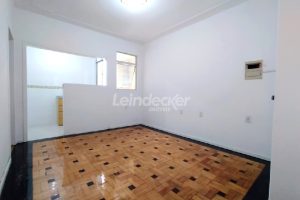 Apartamento para alugar com 59m², 2 dormitórios no bairro Santana em Porto Alegre - Foto 2