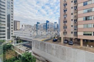 Conjunto para alugar com 114m², 3 vagas no bairro Chácara das Pedras em Porto Alegre - Foto 17