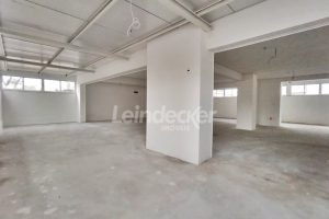 Conjunto para alugar com 190m², 3 vagas no bairro Auxiliadora em Porto Alegre - Foto 4