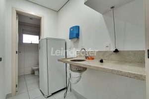 Conjunto para alugar com 190m², 3 vagas no bairro Auxiliadora em Porto Alegre - Foto 9