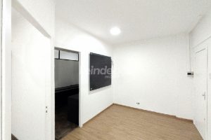 Sala para alugar com 54m² no bairro Centro em Porto Alegre - Foto 2