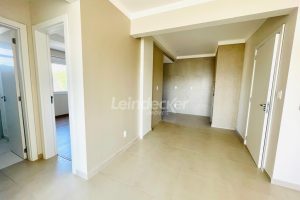 Apartamento para alugar com 72m², 2 dormitórios, 2 vagas no bairro Jardim do Salso em Porto Alegre - Foto 3