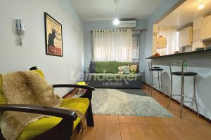 Apartamento para alugar com 54m², 1 dormitório, 1 vaga no bairro Cidade Baixa em Porto Alegre - Foto 1