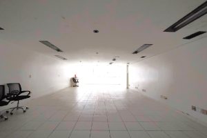 Sala para alugar com 90m² no bairro Centro em Porto Alegre - Foto 2