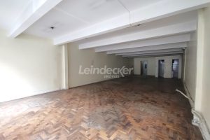Sala para alugar com 90m² no bairro Centro em Porto Alegre - Foto 4