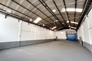 Depósito para alugar com 500m², 3 vagas no bairro Jardim Botânico em Porto Alegre - Foto 4