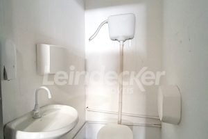 Depósito para alugar com 500m², 3 vagas no bairro Jardim Botânico em Porto Alegre - Foto 17