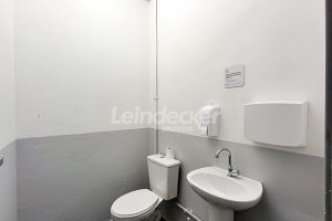 Depósito para alugar com 500m², 3 vagas no bairro Jardim Botânico em Porto Alegre - Foto 19