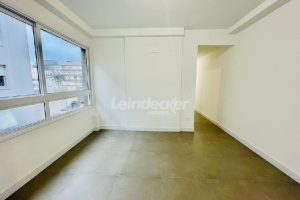 Apartamento para alugar com 68m², 2 dormitórios, 1 vaga no bairro Menino Deus em Porto Alegre - Foto 3