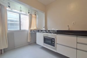 Apartamento para alugar com 57m², 2 dormitórios no bairro Menino Deus em Porto Alegre - Foto 3