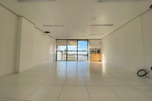 Sala para alugar com 45m² no bairro Centro em Porto Alegre - Foto 2