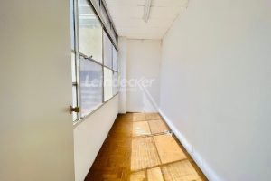 Sala para alugar com 62m² no bairro Centro em Porto Alegre - Foto 8