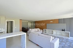 Apartamento para alugar com 316m², 3 dormitórios, 4 vagas no bairro Vila Assunção em Porto Alegre - Foto 5