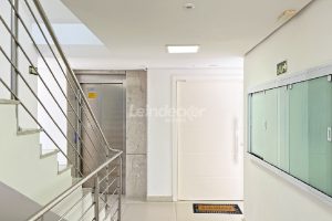 Apartamento para alugar com 316m², 3 dormitórios, 4 vagas no bairro Vila Assunção em Porto Alegre - Foto 42