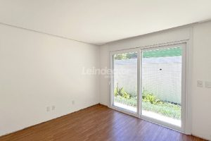 Apartamento para alugar com 316m², 3 dormitórios, 4 vagas no bairro Vila Assunção em Porto Alegre - Foto 23