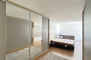 Apartamento para alugar com 316m², 3 dormitórios, 4 vagas no bairro Vila Assunção em Porto Alegre - Foto 26
