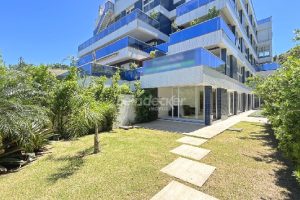 Apartamento para alugar com 316m², 3 dormitórios, 4 vagas no bairro Vila Assunção em Porto Alegre - Foto 36