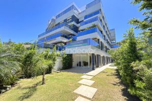 Apartamento para alugar com 316m², 3 dormitórios, 4 vagas no bairro Vila Assunção em Porto Alegre - Foto 40